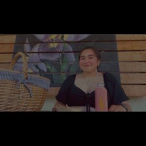 Meet your Posher, Ashley